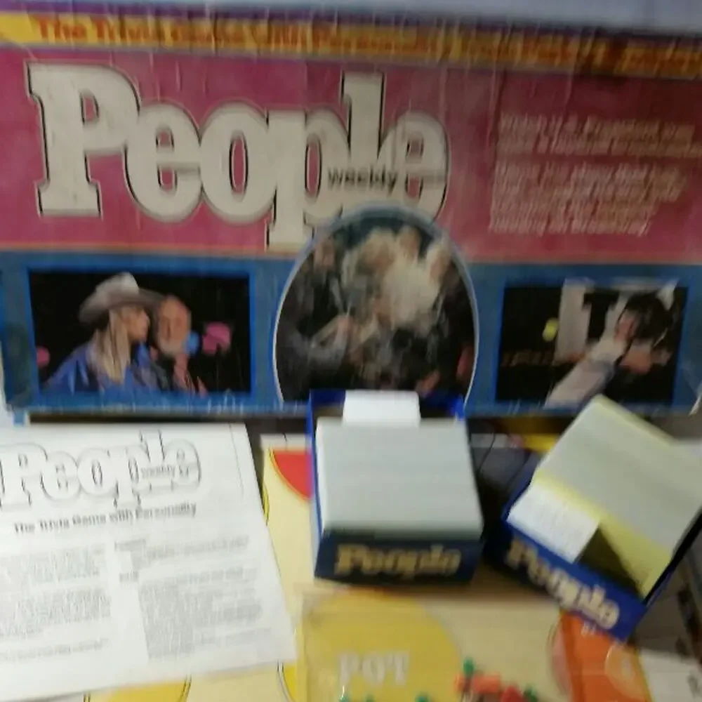 Vintage 1984 People Weekly Board Game Complete PB Family Trivia